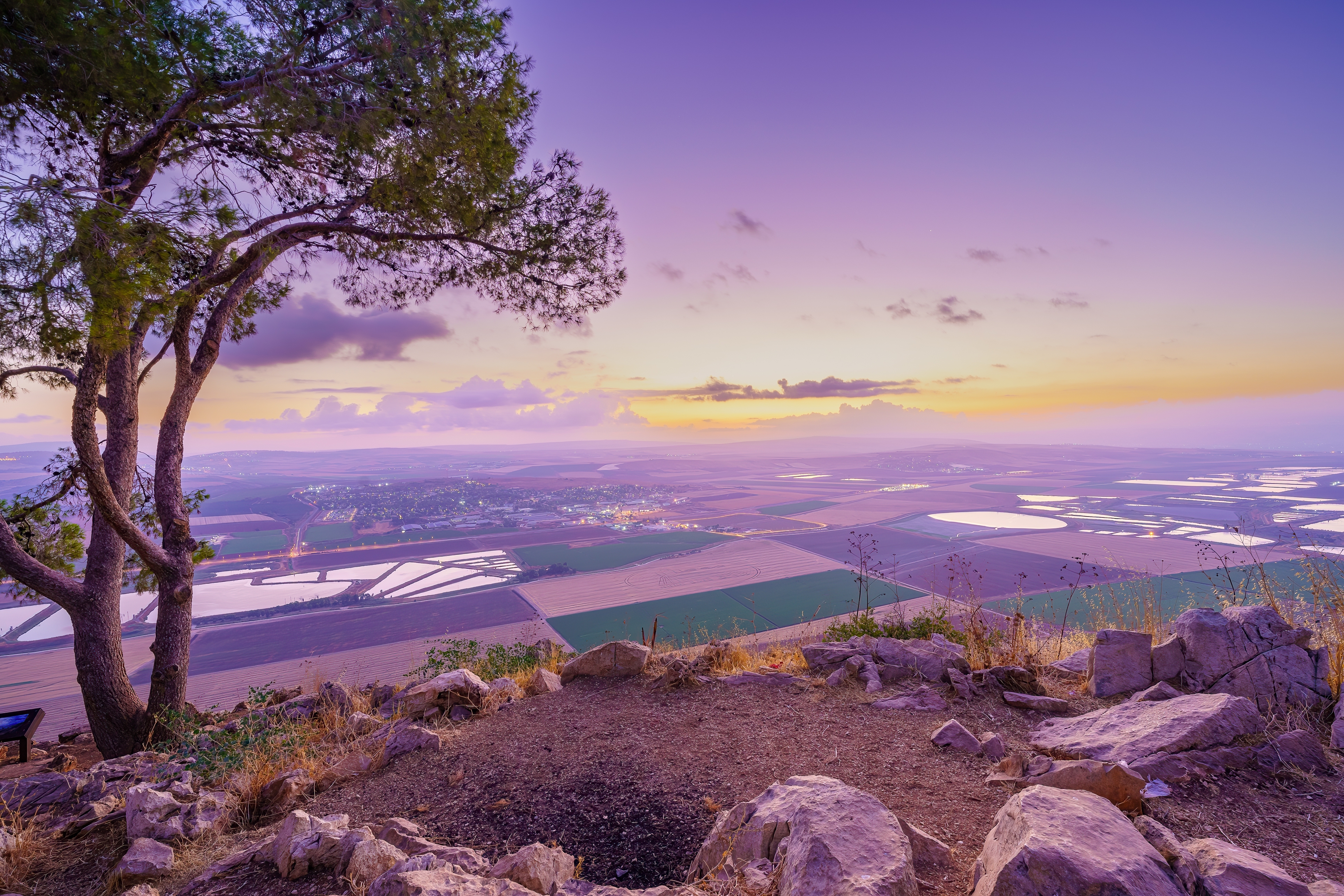 Sunrise view of the Jezreel valley from the Gilboa Ridge (Mount Shaul). Northern Israel Sunrise view of the Jezreel valley from the Gilboa Ridge (Mount Shaul). Northern Israel