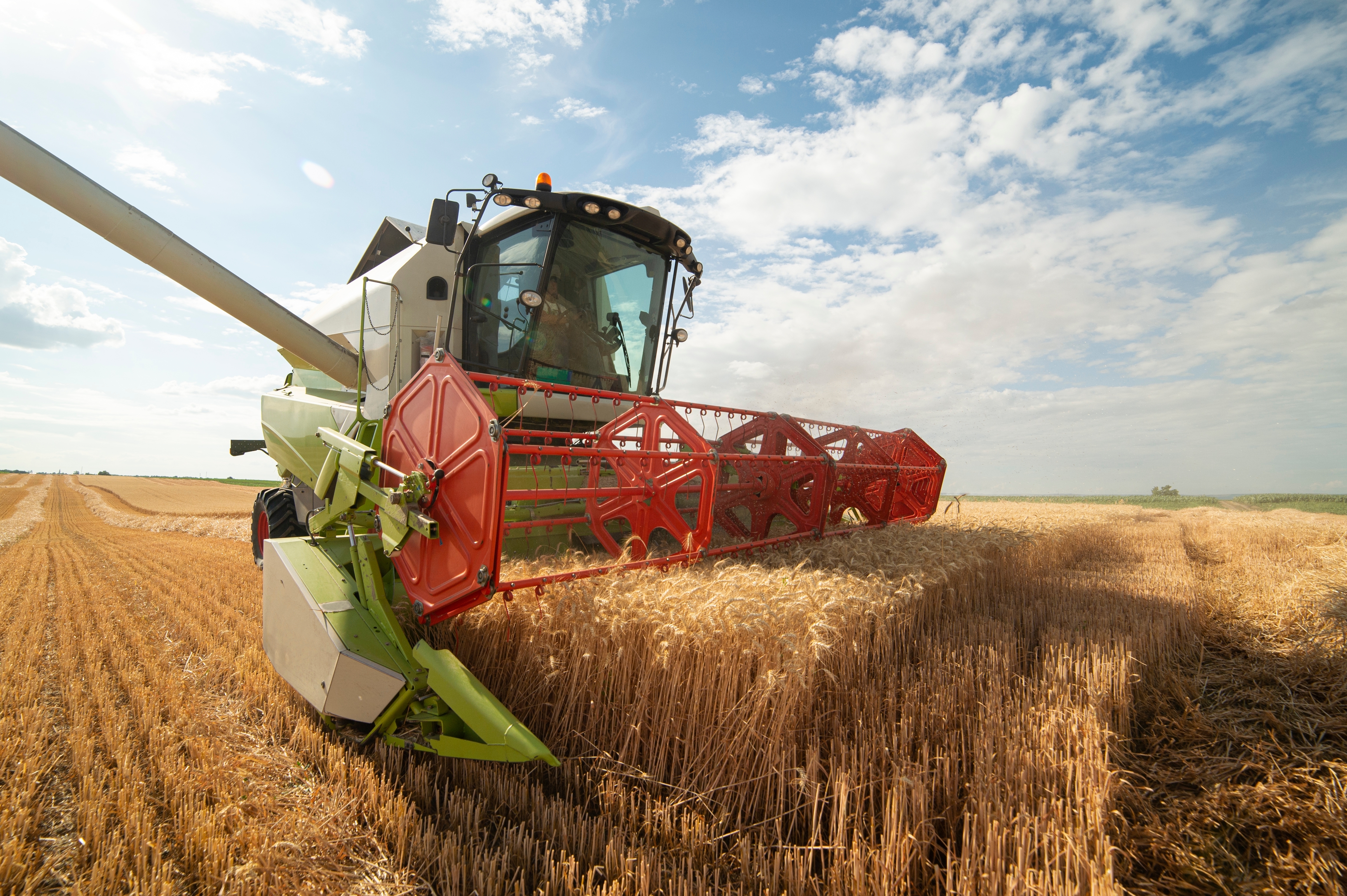 Combine harvester Combine harvester