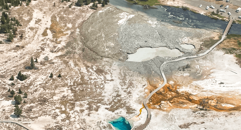 The area of Yellowstone affected by the explosion. The light grey area represents where ash, and sometimes rocks, fell.